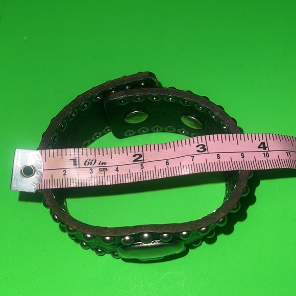 Harley Davidson Cuff - Picture 4 of 11